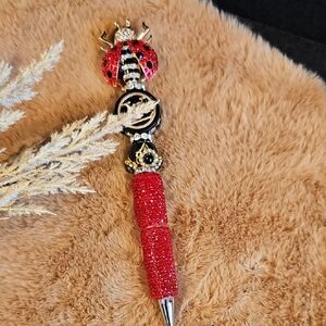 Luxury Ladybug Charm Pen – Red Rhinestone Whimsy Pen